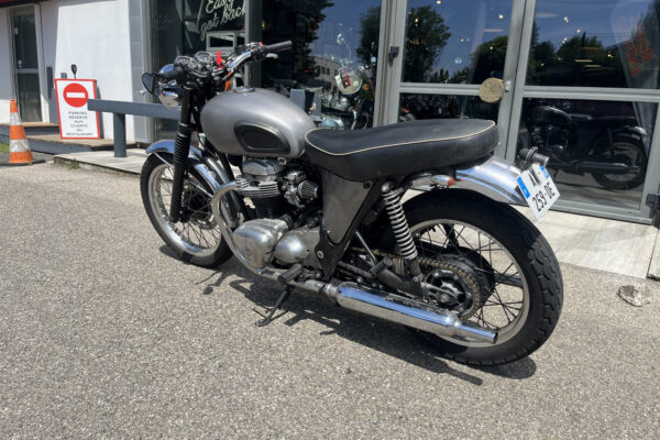 KAWASAKI W 650 - OCCASION 1 KAWASAKI W 650 - OCCASION 1