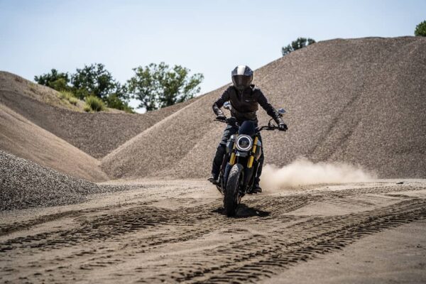 MM Scrambler Seiemmezzo SCR -09