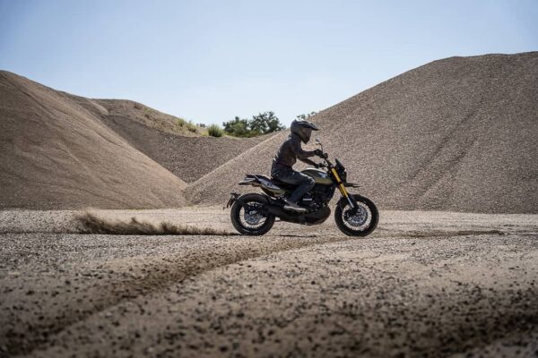 MM Scrambler Seiemmezzo SCR -10