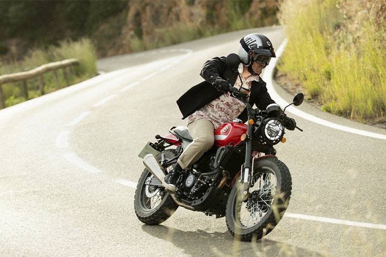 ROADSTER MACBOR Eight Mile 125 LC