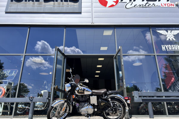 ROYAL ENFIELD CLASSIC 500 - OCCASION 1 ROYAL ENFIELD CLASSIC 500 - OCCASION 1