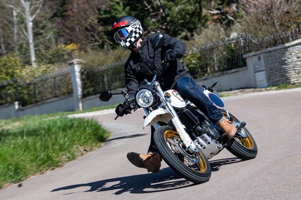 X Ride 125 Virage
